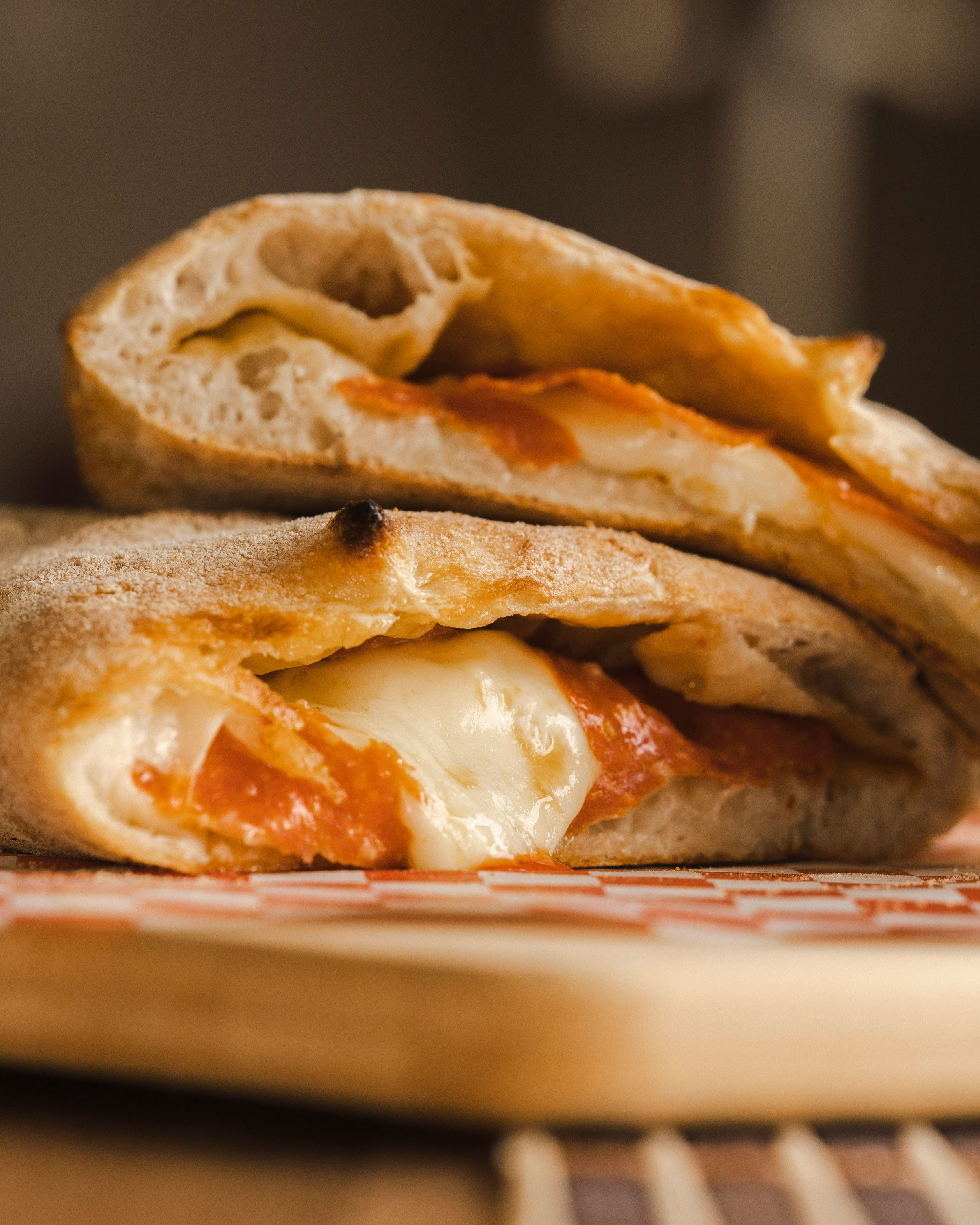 Napoli Pizza and Grill Dudley Calzone